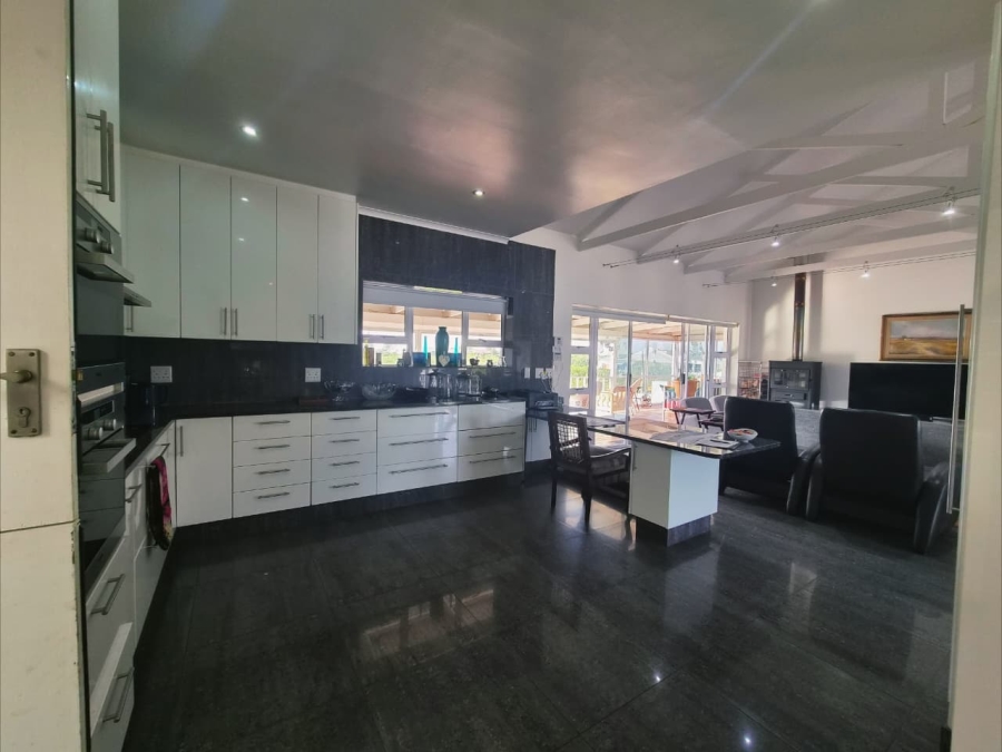 4 Bedroom Property for Sale in Stilbaai Wes Western Cape